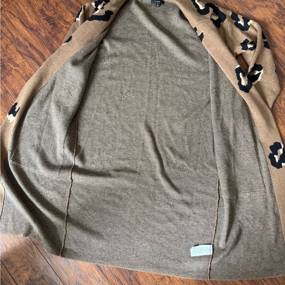 J. Crew Ella open-front long sweater-blazer in cheetah | Size Small - Picture 2 of 6